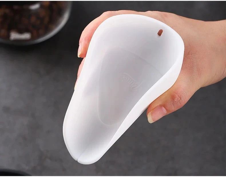 Coffee Bean Measuring Cup – Dosing Tray & Scoop